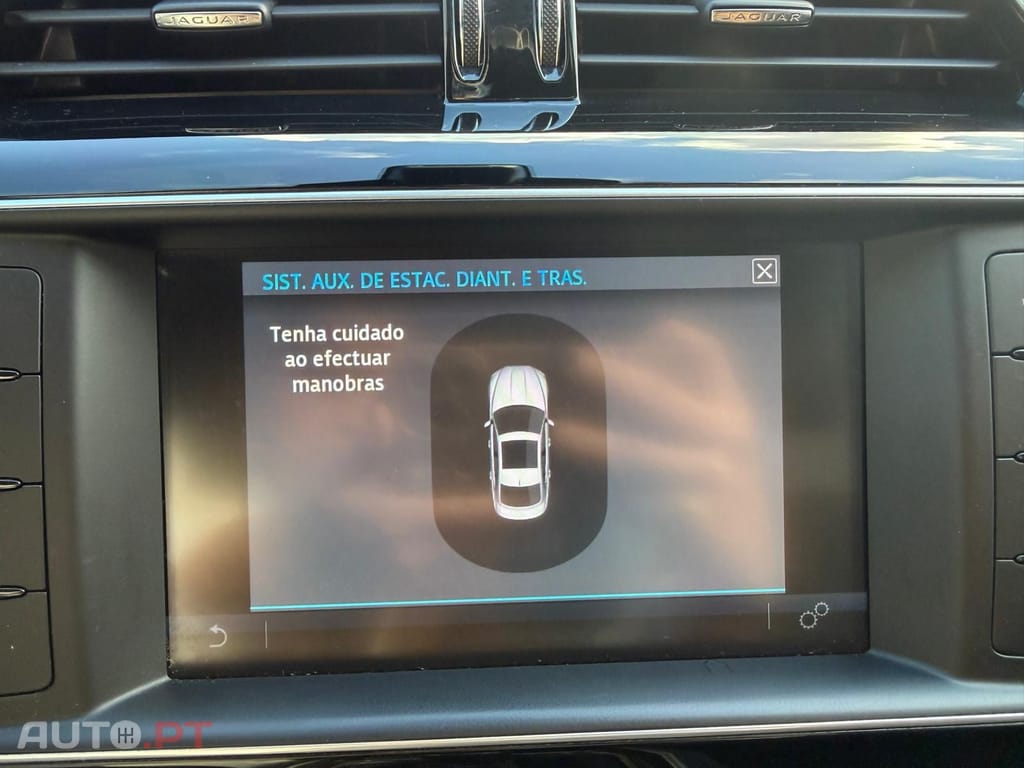 Jaguar XE 2.0 D Prestige