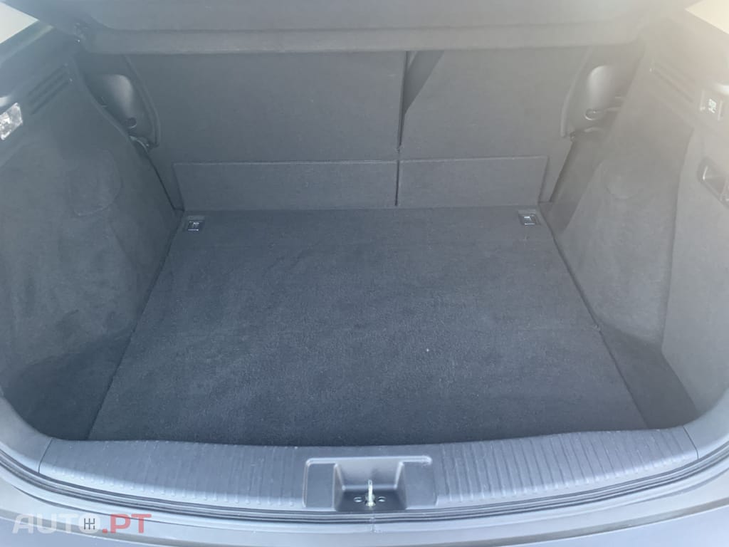 Honda HR-V 1.6 i-DTEC Elegance + Connect Navi