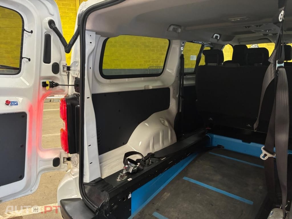 Peugeot Expert Combi 1.6 BlueHDi Long