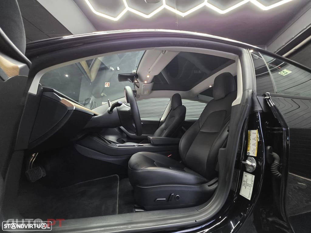 Tesla Model 3 Long Range AWD Dual Motor