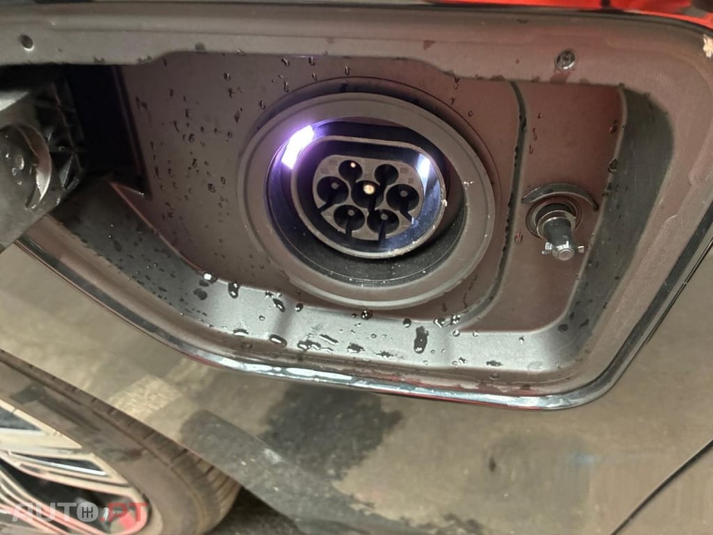 BMW 750 e xDrive M Sport