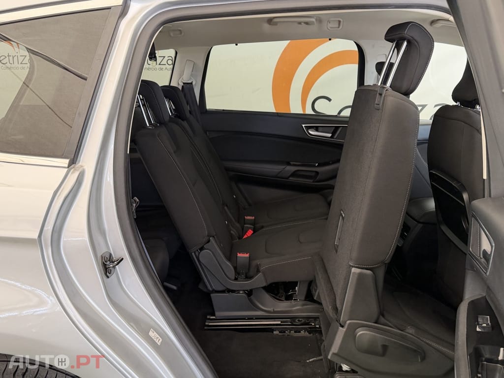 Ford S-Max 2.0 TDCi Titanium