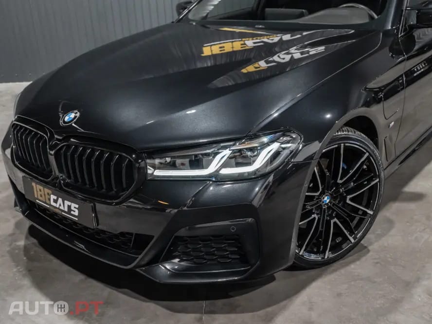 BMW 530 e Pack Desportivo M