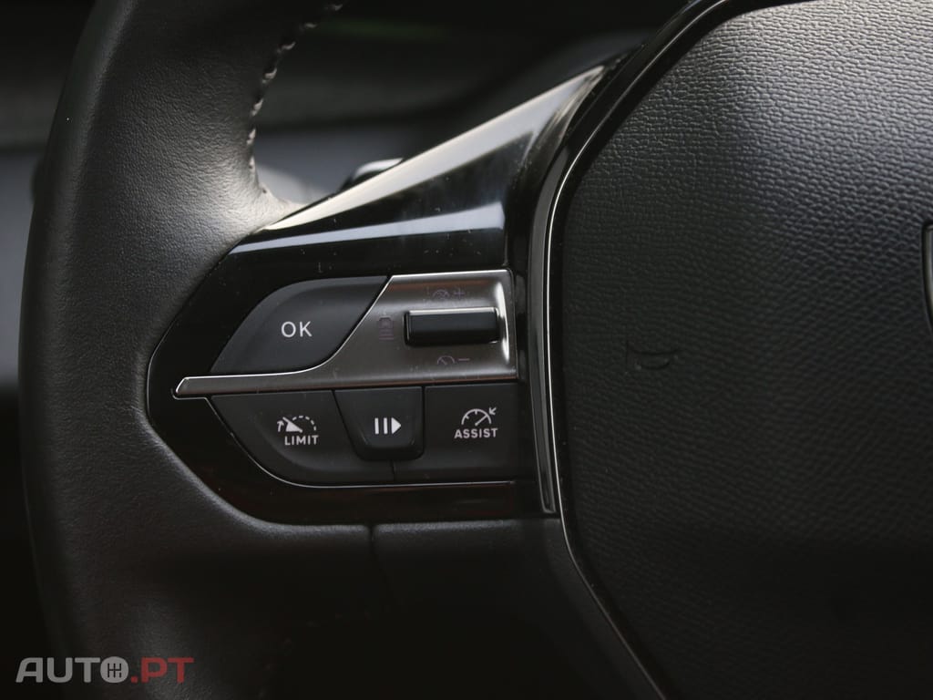 Peugeot 308 SW 1.2 PureTech Allure EAT8