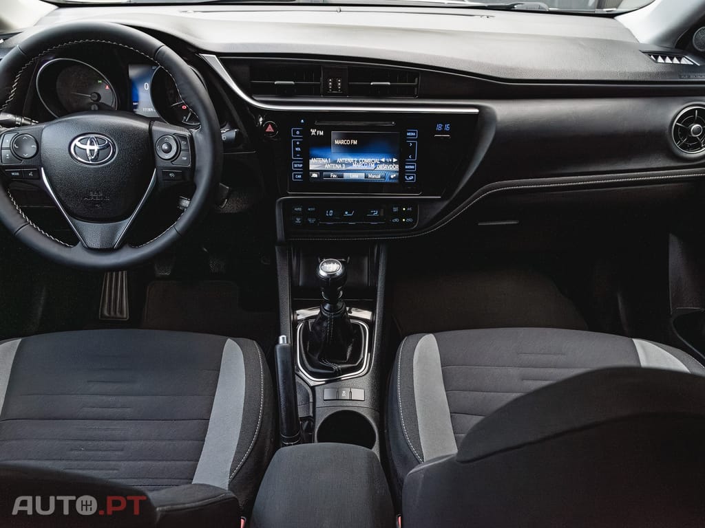 Toyota Auris 1.4 D-4D Comfort Pack Sport