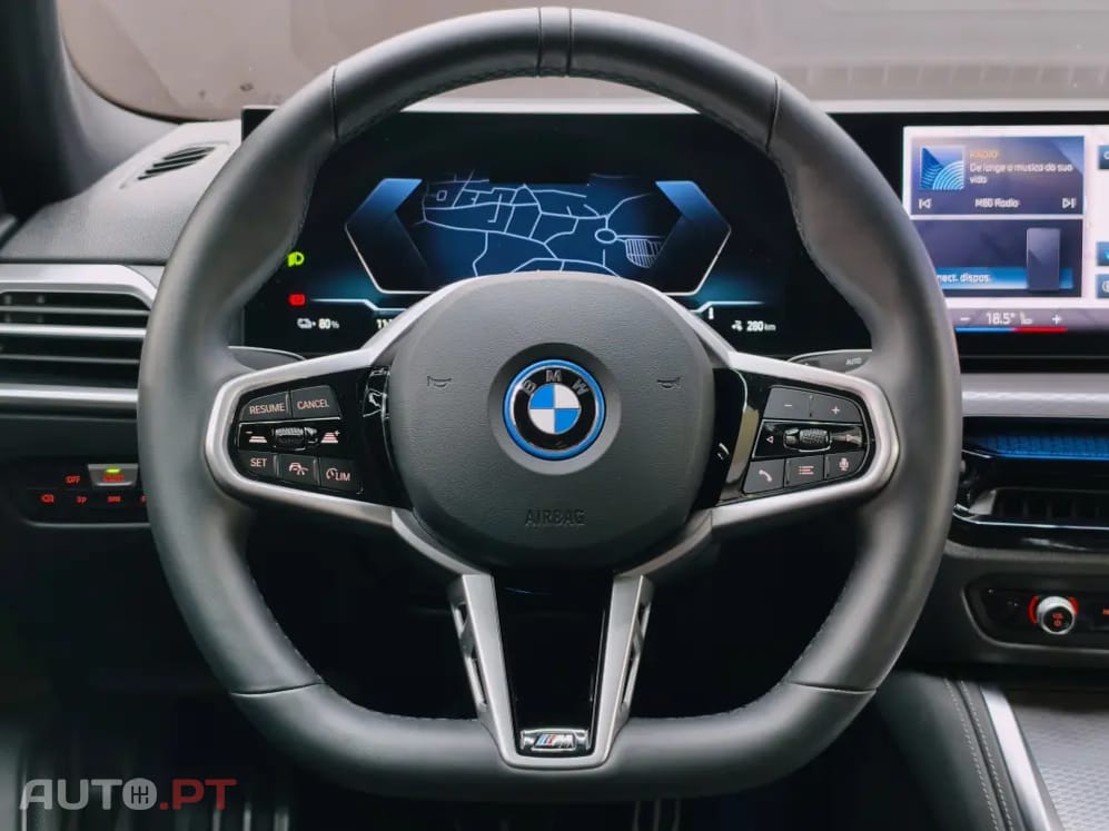 BMW i4 eDrive40 Pack Desportivo M Pro
