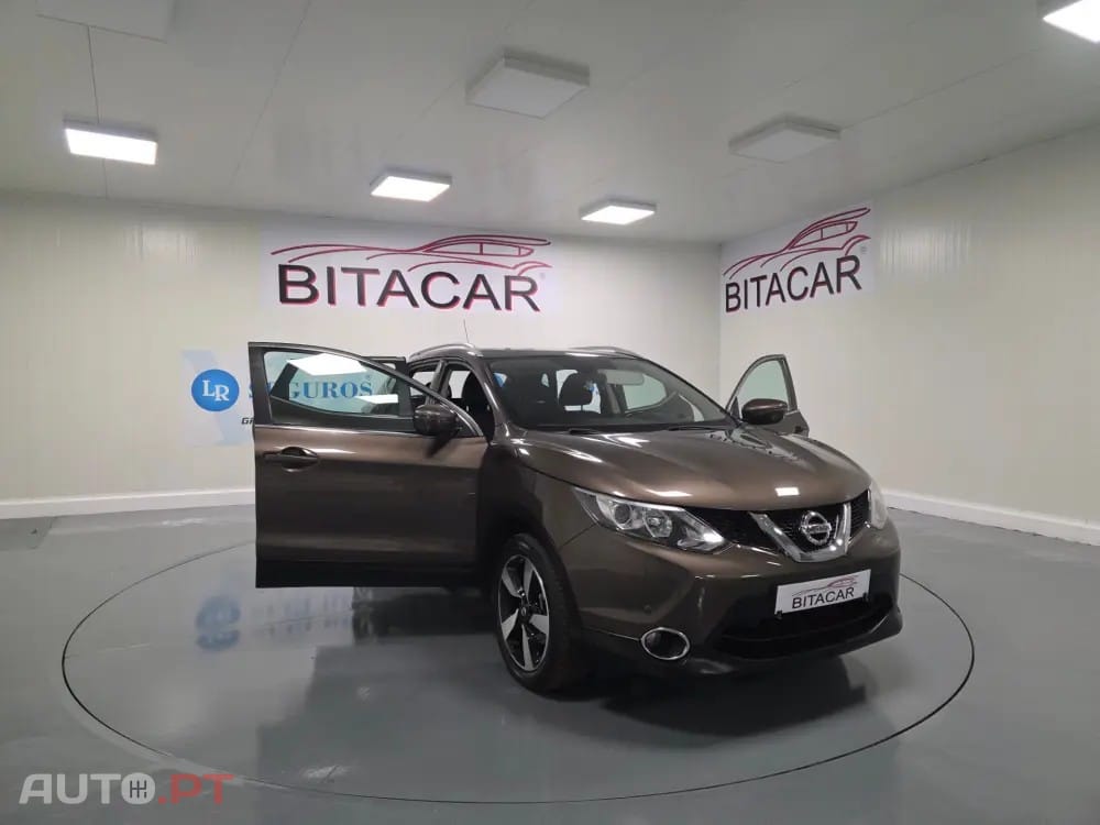 Nissan Qashqai 1.5 dCi N-Connecta Led