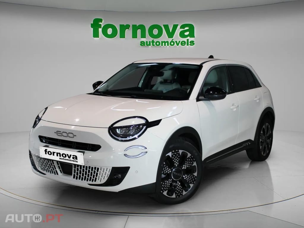 Fiat 600 1.2 Hybrid La Prima