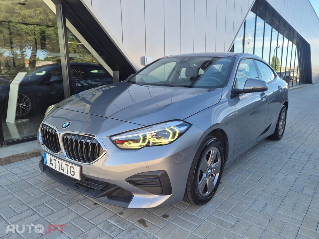 BMW 216 d Auto 