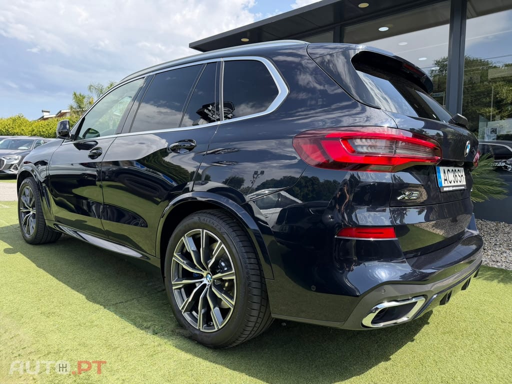 BMW X5 45 e xDrive Pack M