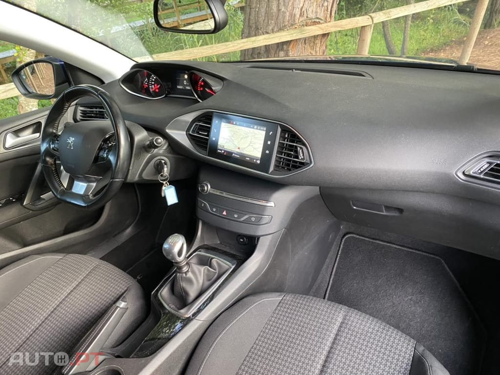 Peugeot 308 1.5 BlueHDi Active
