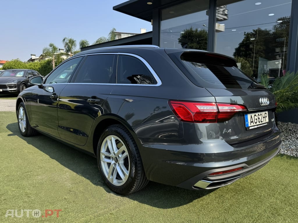Audi A4 Avant 30 TDI S tronic