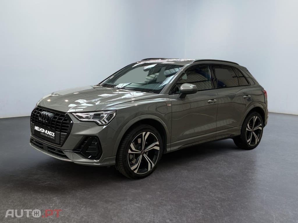 Audi Q3 45 TFSIe S line S tronic