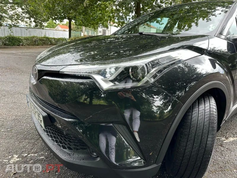 Toyota C-HR 1.2T Comfort