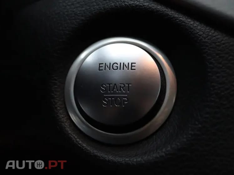 Mercedes-Benz CLA 220 d Shooting Brake AMG Line Aut.