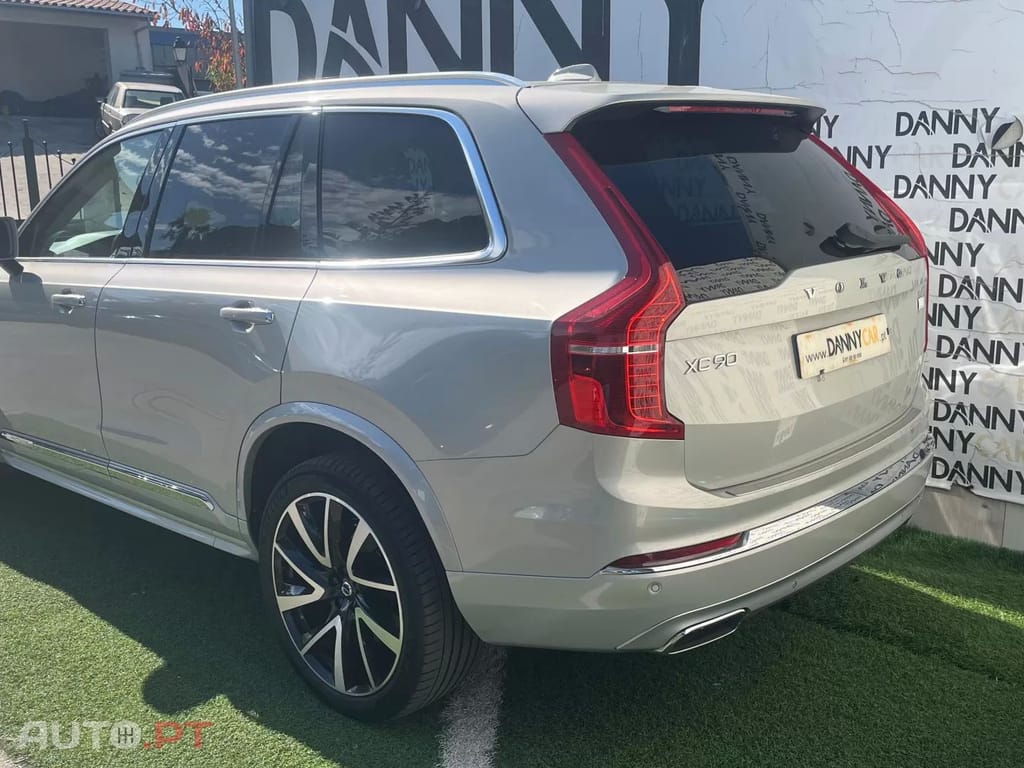Volvo XC90 2.0 T8 PHEV Inscription Expression AWD