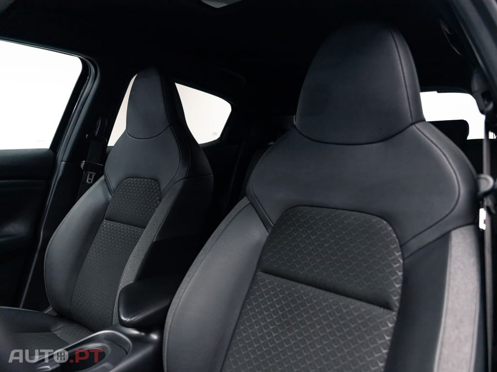 Nissan Juke 1.0 DIG-T Tekna DCT