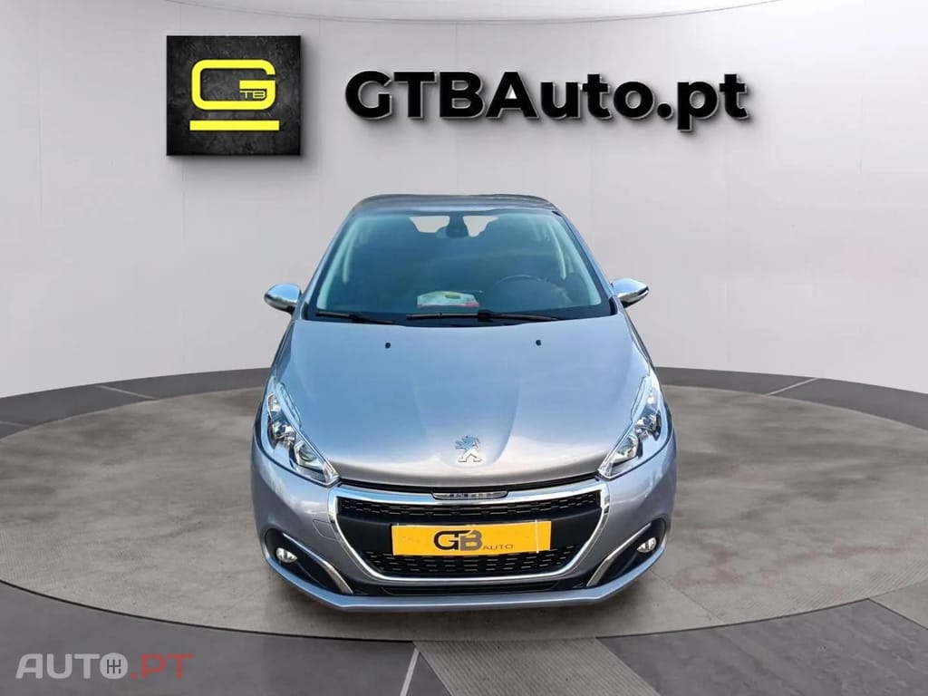 Peugeot 208 1.2 Allure EAT6