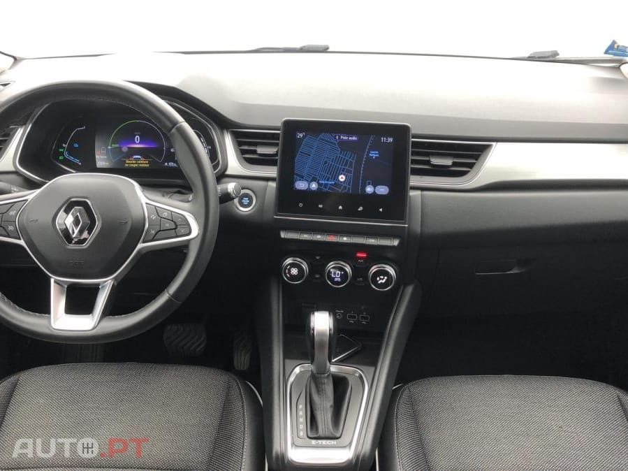 Renault Captur 1.6 E-Tech Intens