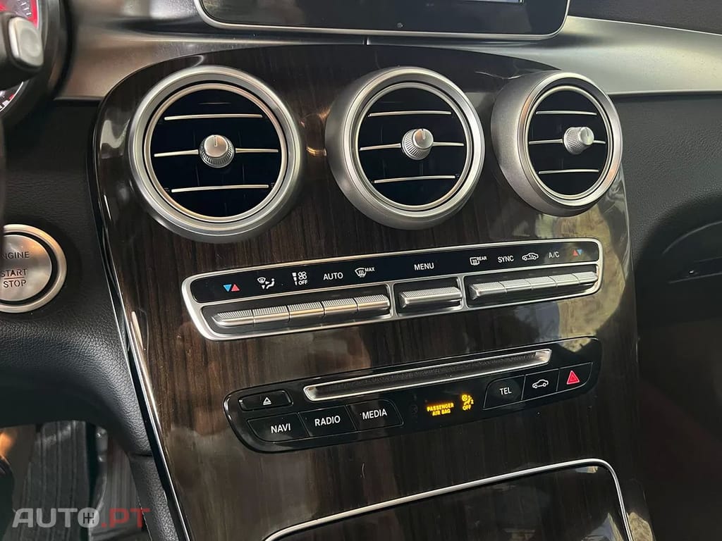 Mercedes-Benz GLC 220 D 4 MATIC