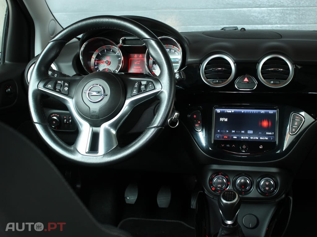 Opel Adam 1.0 T Rocks