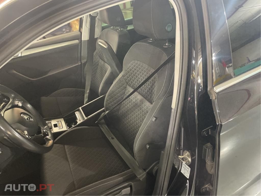 Skoda Superb Break 2.0 TDI Ambition DSG
