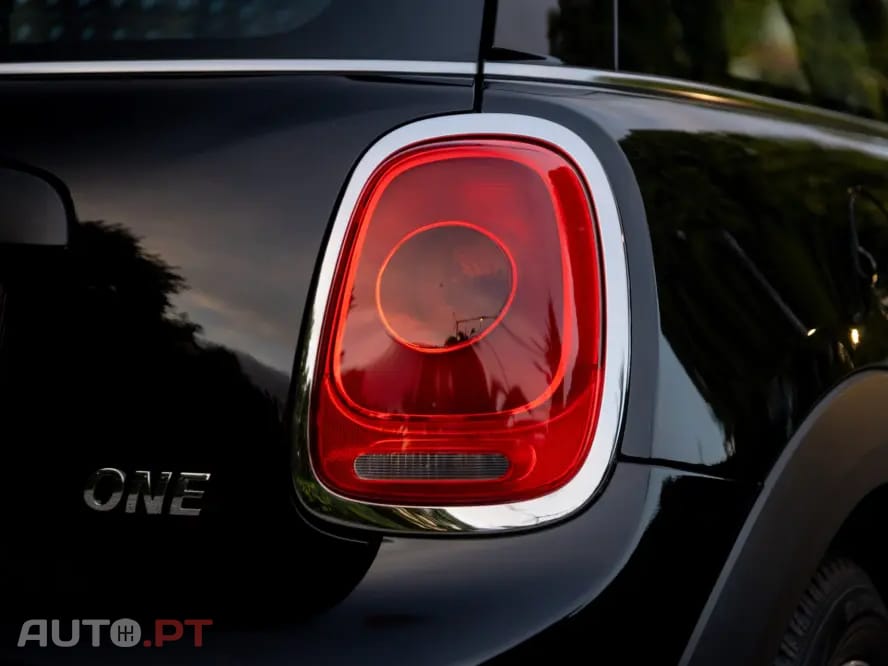 MINI Cooper One