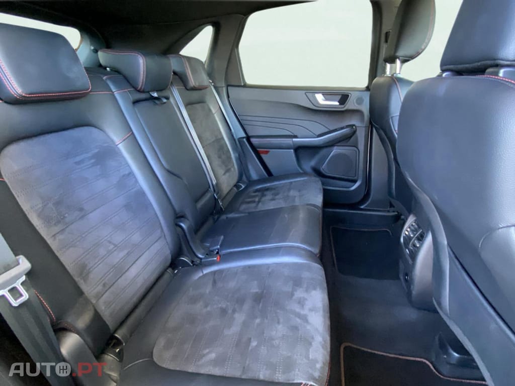 Ford Kuga 1.5 EcoBoost ST-Line