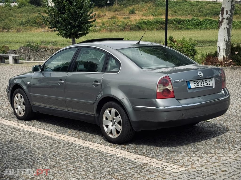 Volkswagen Passat 1.9 TDi Highline