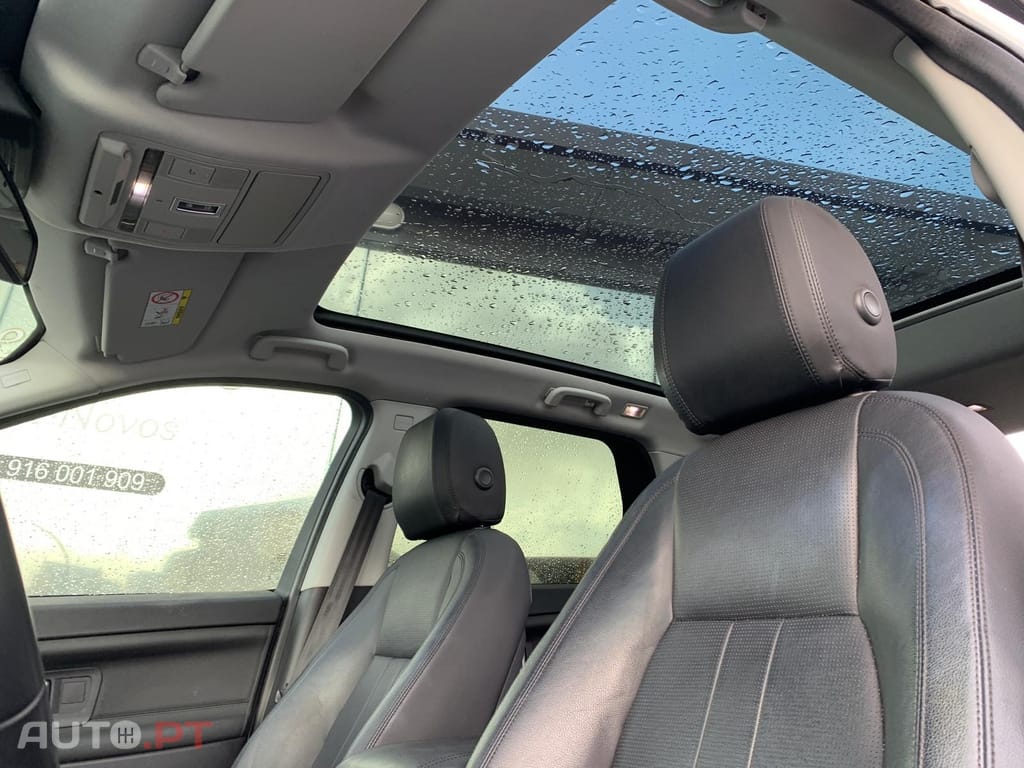 Land Rover Discovery Sport 2.0 TD4 HSE Luxury 7L Auto