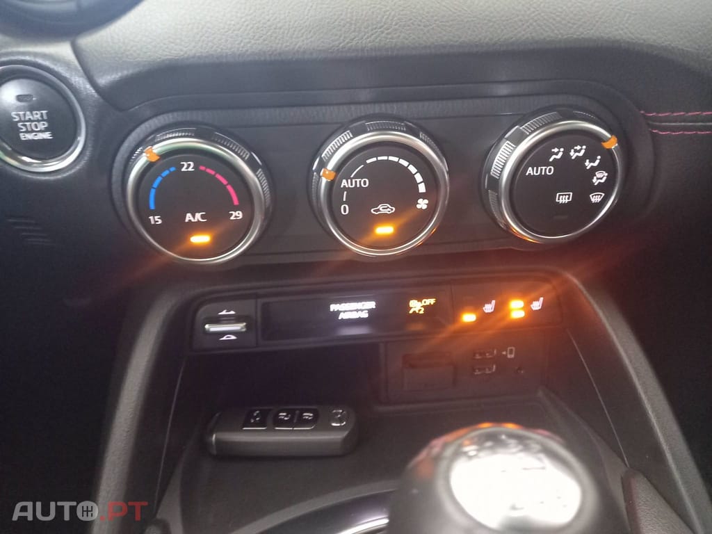 Mazda MX-5 1.5 RF Sky-G Excellence Navi