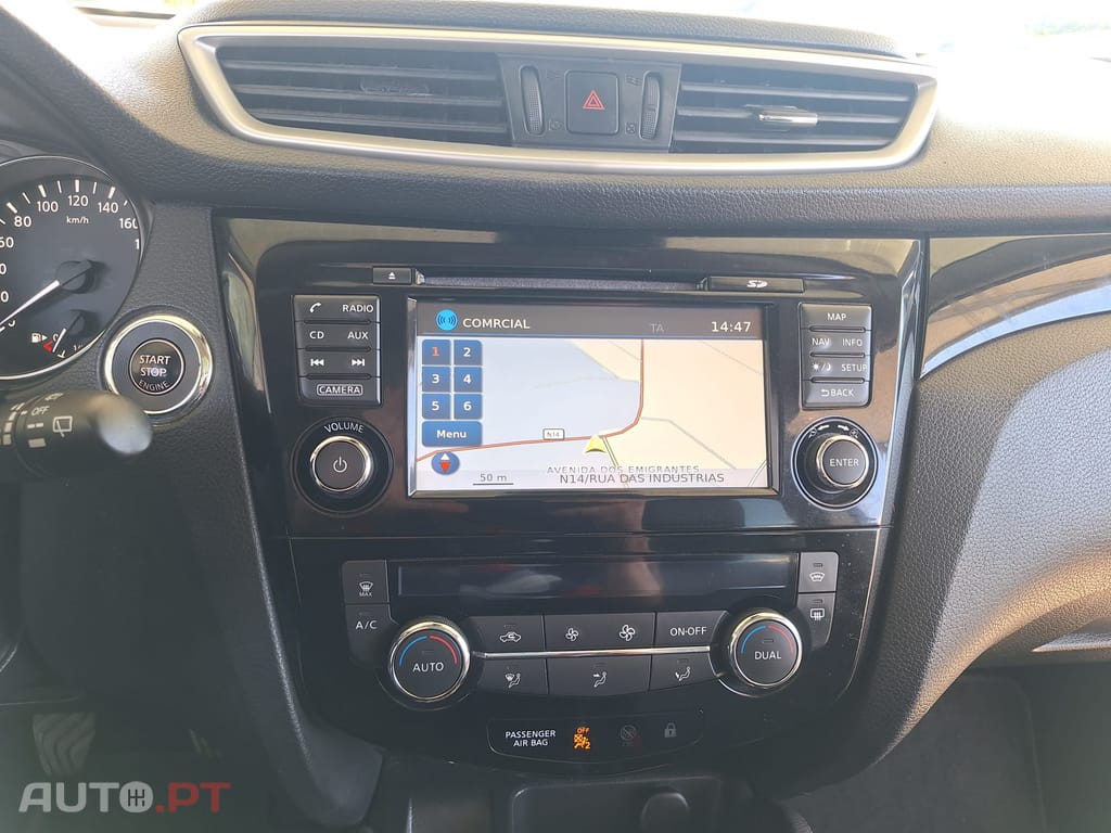 Nissan Qashqai 1.5 dCi Tekna Premium 17 Pack S Pele Preta