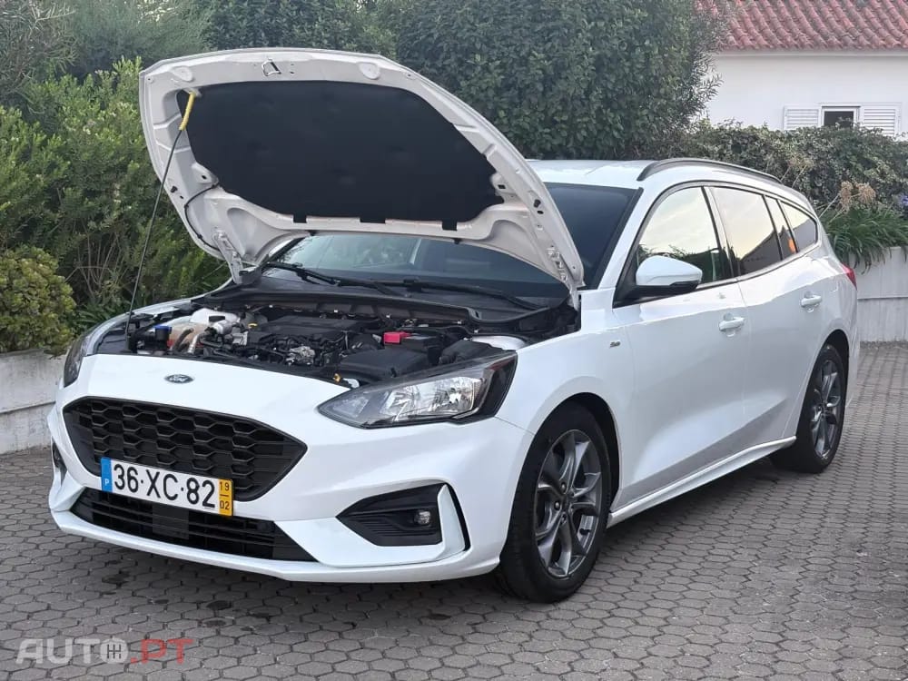 Ford Focus SW 1.0 EcoBoost ST-Line
