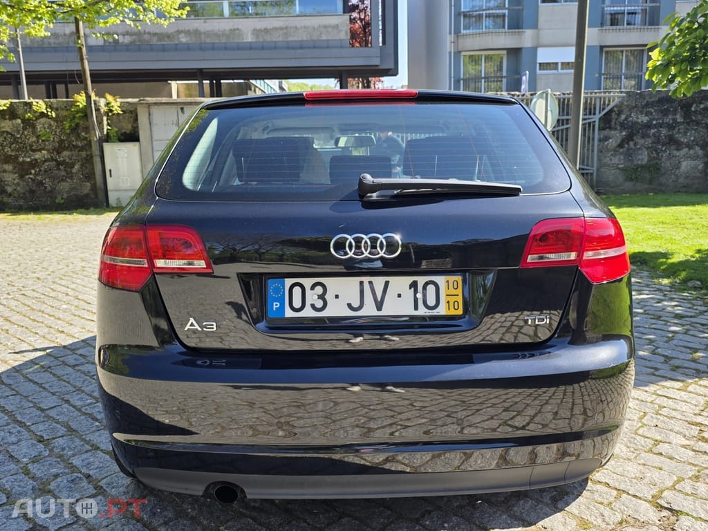 Audi A3 Sportback 2.0 TDI (clean diesel) Attraction