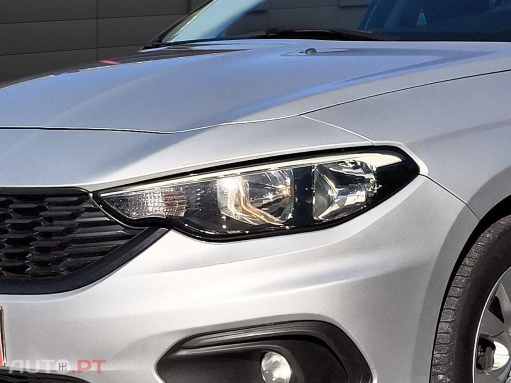 Fiat Tipo 1.3 M-Jet Easy