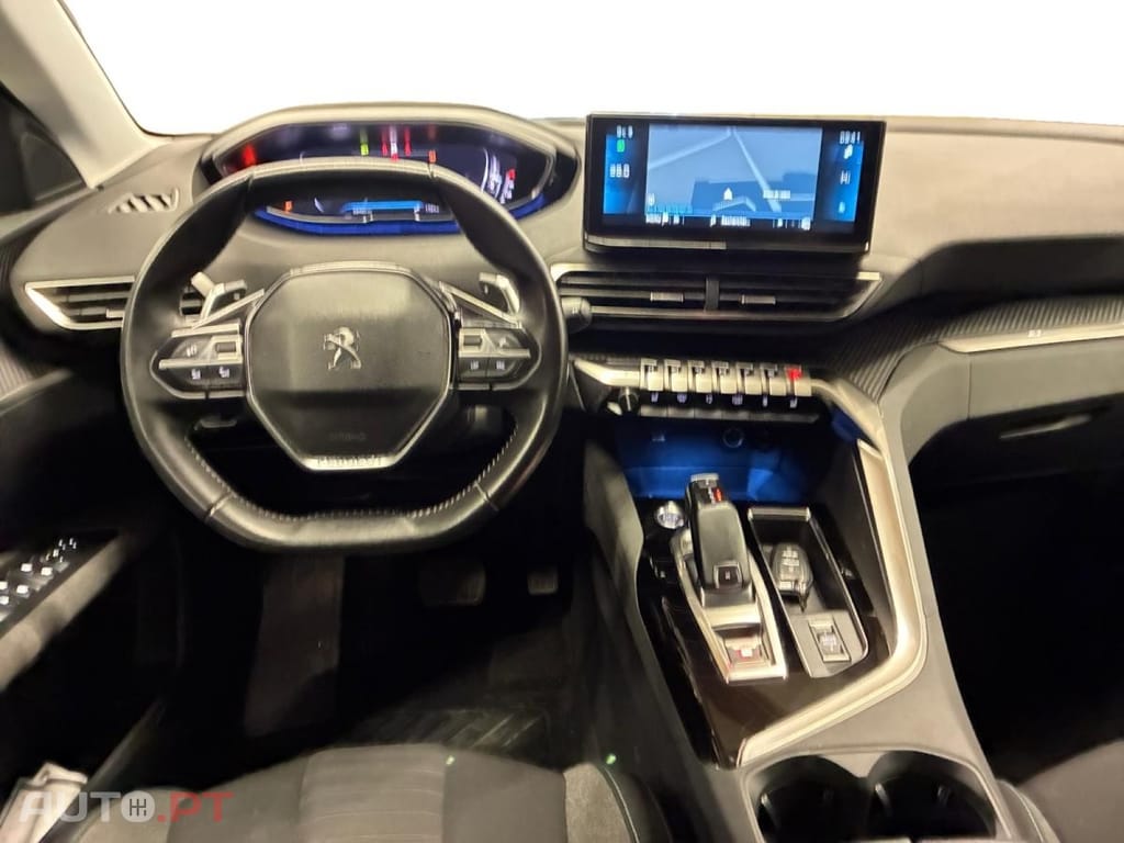 Peugeot 5008 1.2 PureTech Style EAT8