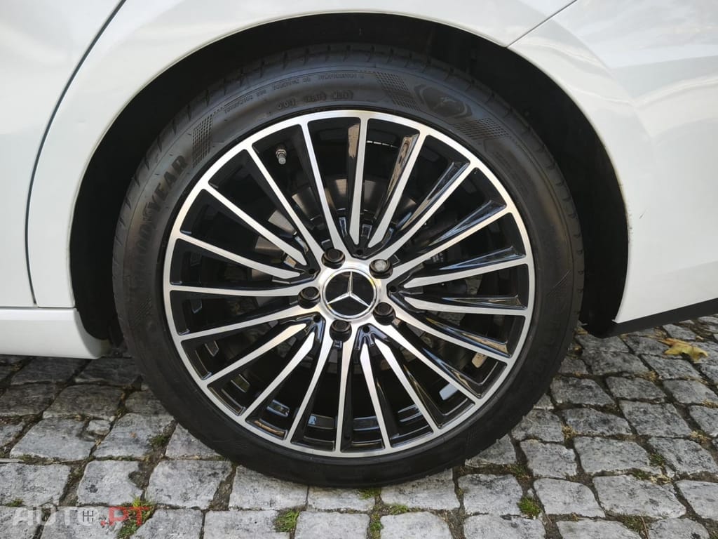 Mercedes-Benz CLA 180 d Shooting Brake Business Solutions Aut.