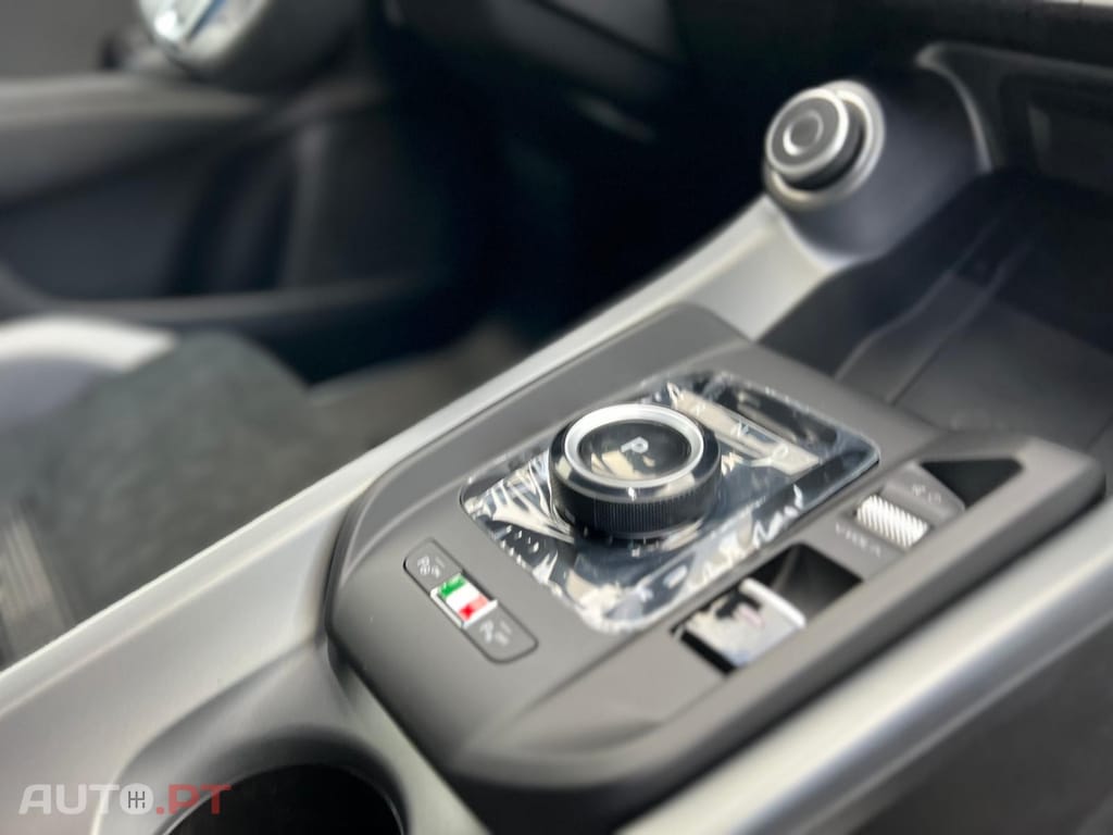 Alfa Romeo Tonale 1.5 VGT Hybrid Sport Speciale