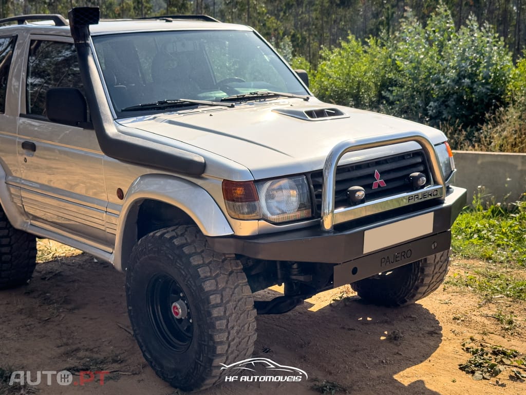 Mitsubishi Pajero 2.5 TDI GLS