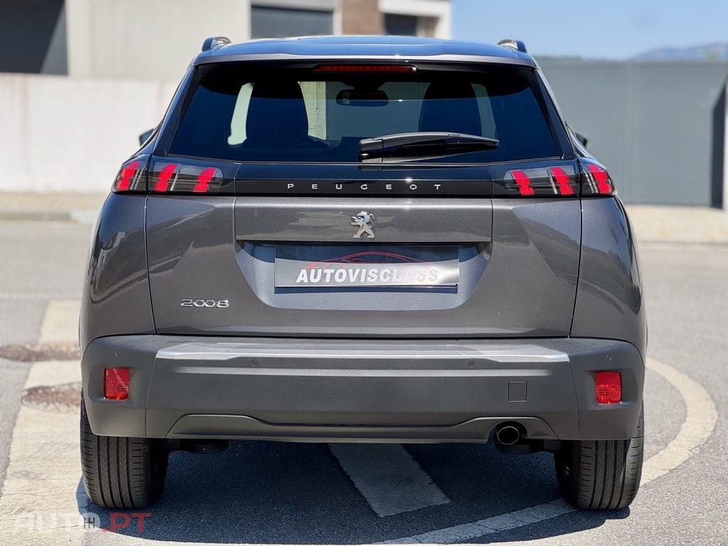 Peugeot 2008 PureTech 100 Allure