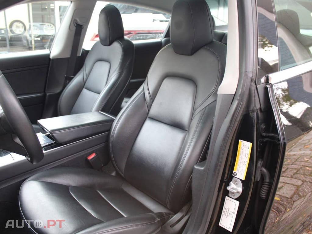 Tesla Model 3 Standard Range Plus