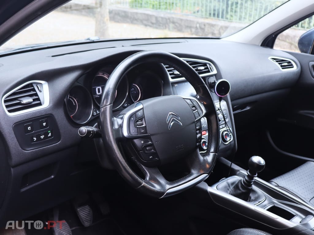 Citroen C4 1.6 e-HDi Exclusive