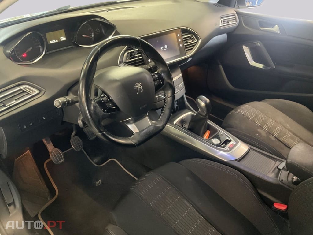 Peugeot 308 1.2 PureTech Allure