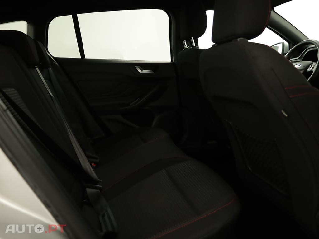 Ford Focus Focus SW 1.0 EcoBoost MHEV ST-Line Aut.