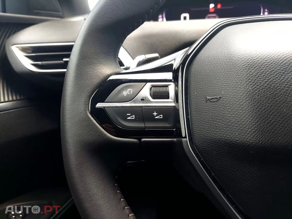Peugeot 5008 1.5 BlueHDi Allure EAT8