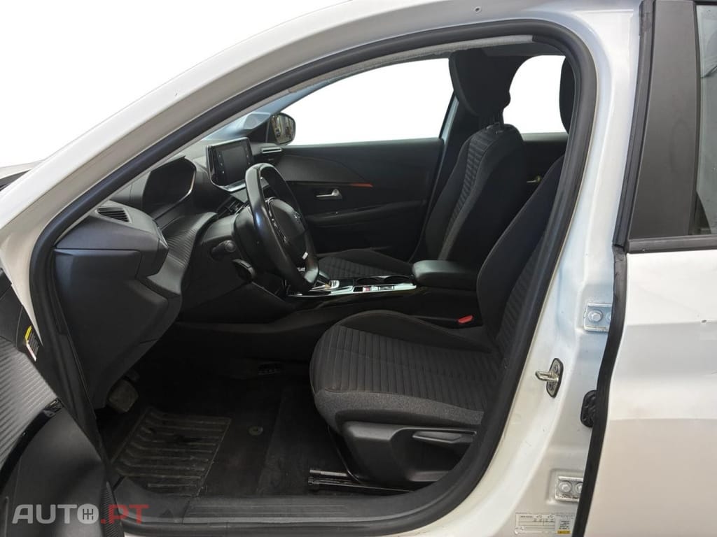 Peugeot E-208 50 kWh Active Pack