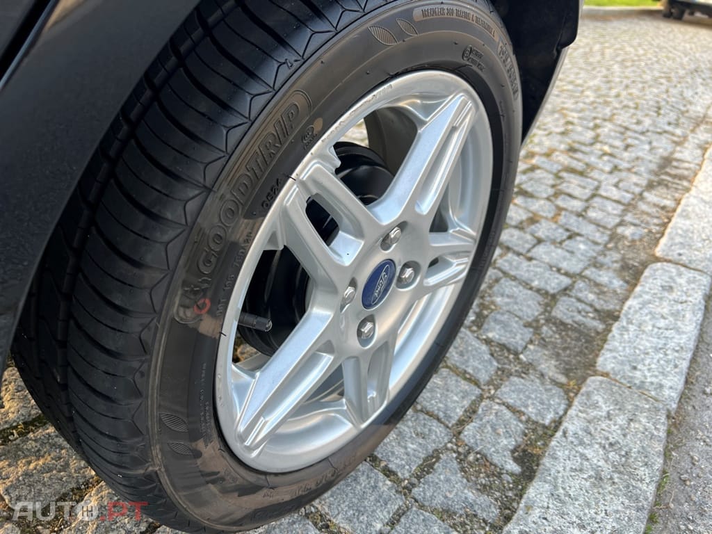 Ford Fiesta 1.0 EcoBoost Titanium Aut.