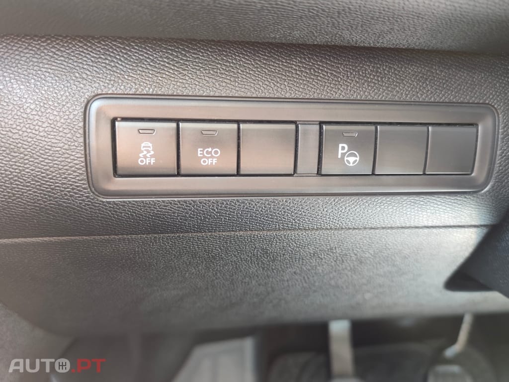 Peugeot 308 SW II SW 1.6 BlueHDi 120cv Allure (T9)