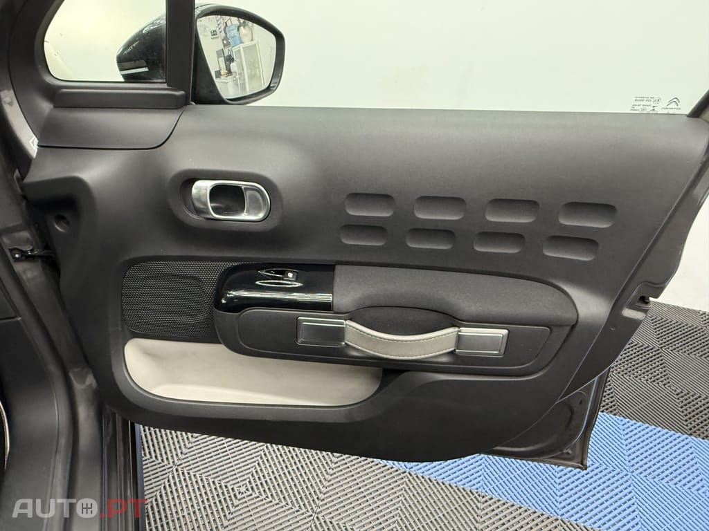 Citroen C3 1.2 PureTech Shine Pack