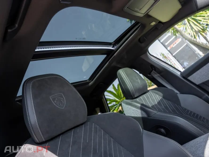 Peugeot E-3008 73 kWh GT